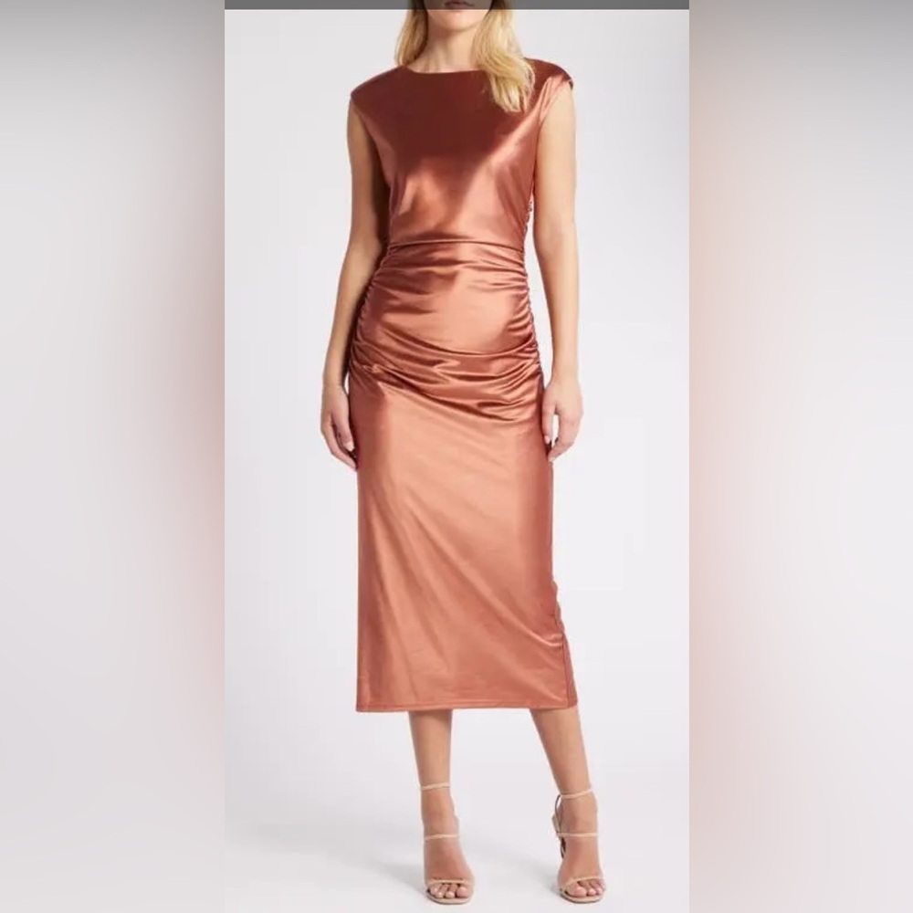 Chelsea28 Gold Ruched Sheath Midi Dress
